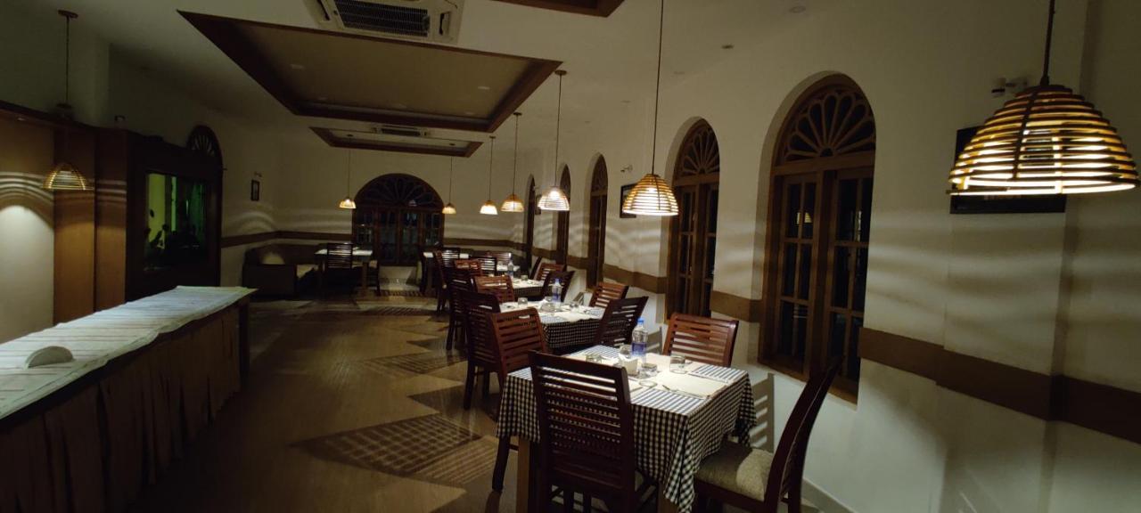 Sea View Resort-& Spa Cherai شاطئ شيراي المظهر الخارجي الصورة